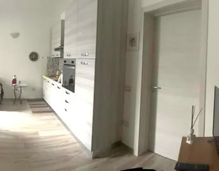 A 2,5 Da Lecce Apartment *